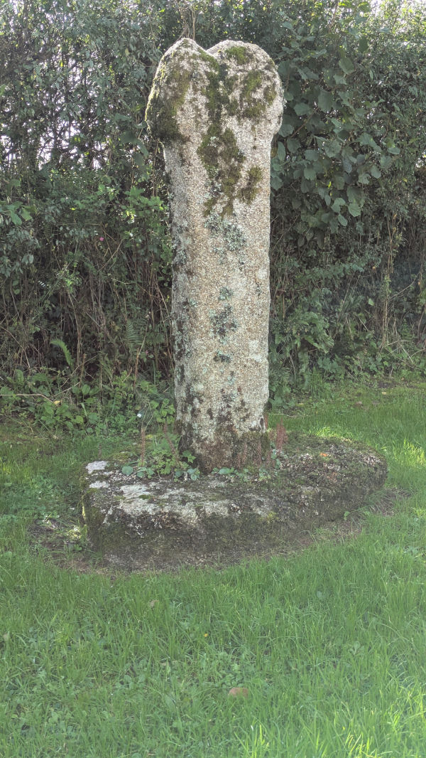 The ancient wayside cross at Little Fursnewth.